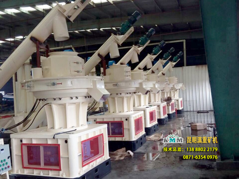 昆明滇重礦機出口蒙古國的豆莢顆粒機